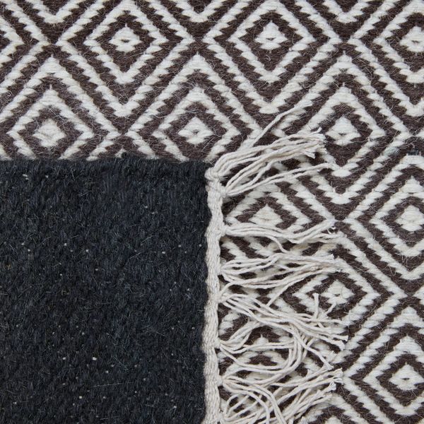 Tapis 240cm beige et carbone