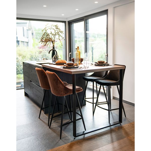 Chaise snack en velours marron