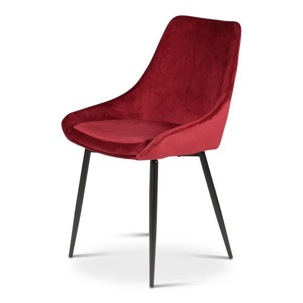 Chaise en velours rouge