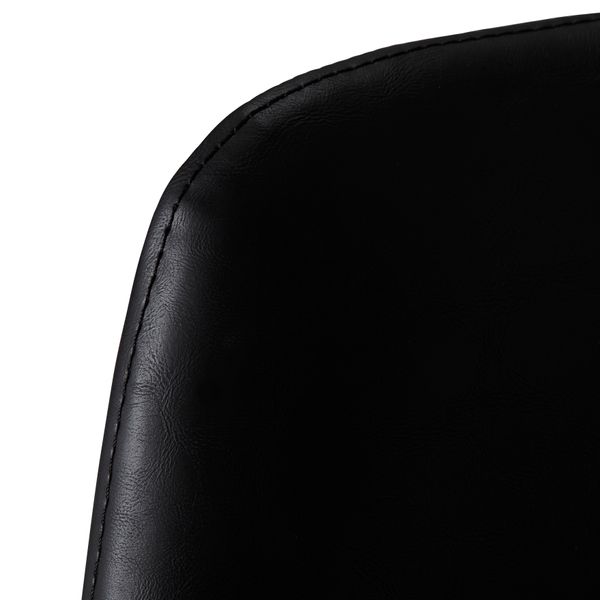 Chaise en PU noir