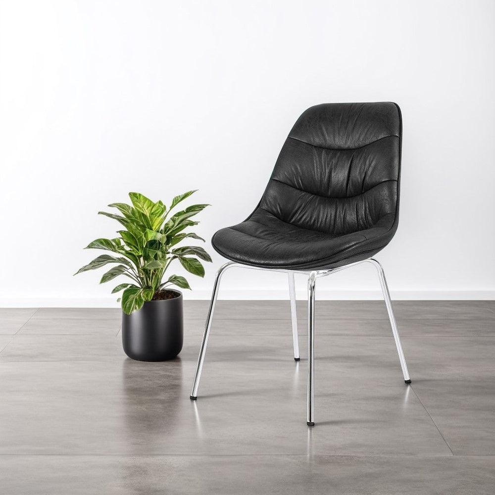 Chaise noire pied métal chromé