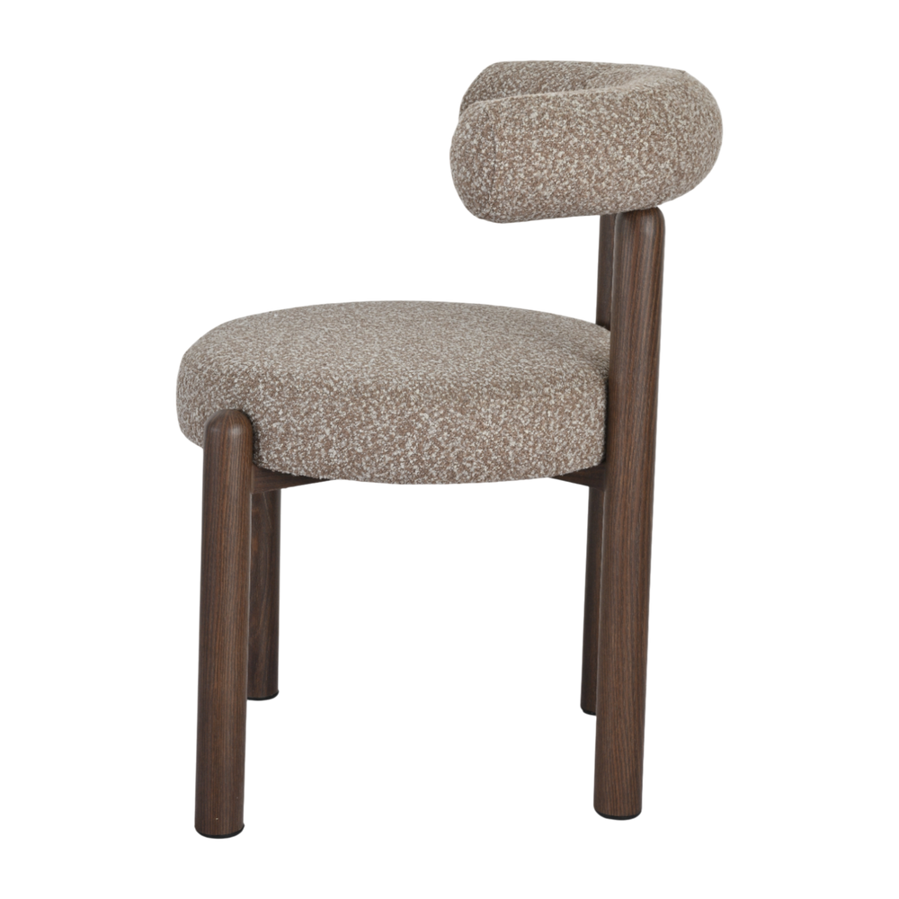 Chaise repas bouclette rase marron clair