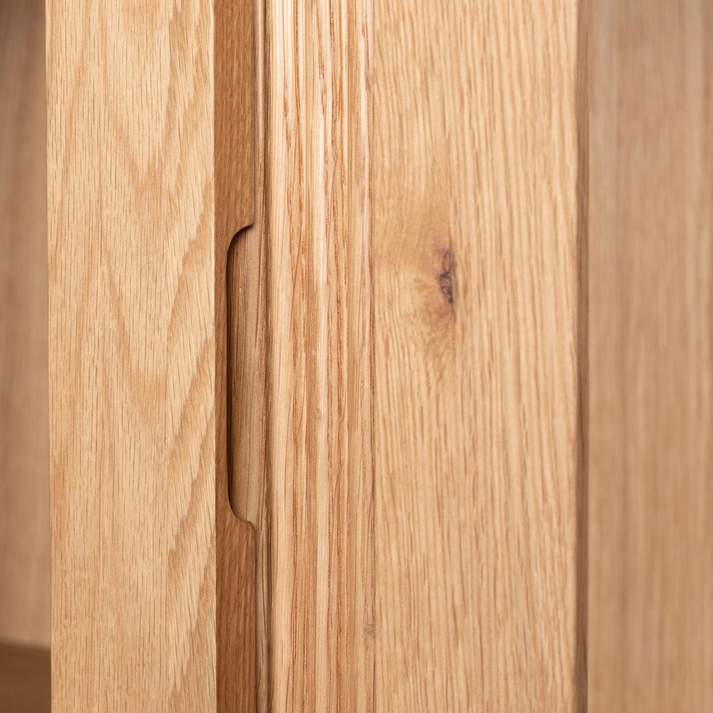 Vitrine 4 portes 2 en verre et 2 en bois