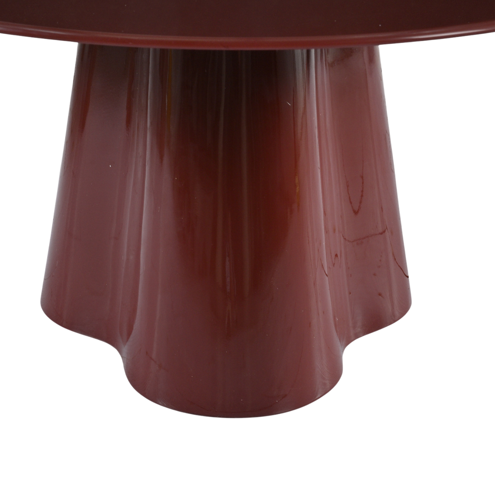 Table basse D80 en verre rouge brillant