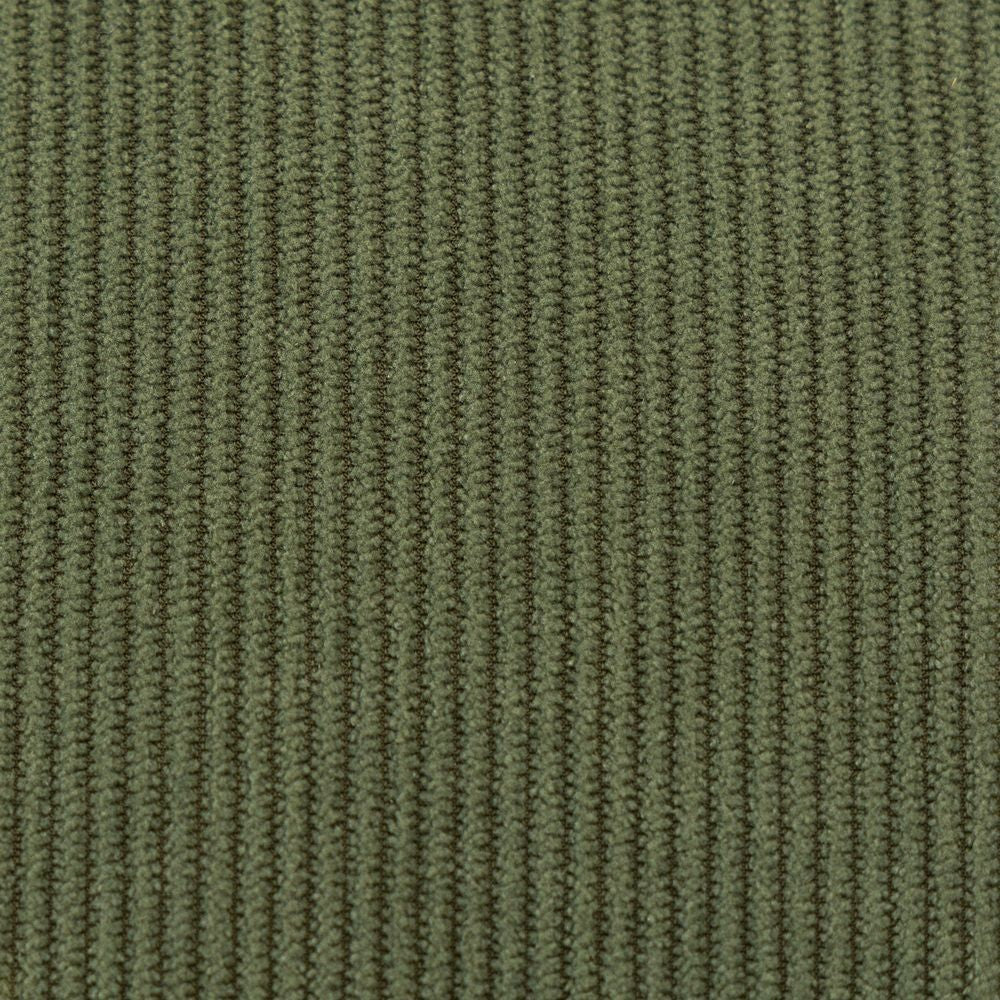 Gros plan sur la texture en velours côtelé kaki du pouf ZAGO STORE, mettant en valeur ses fines côtes élégantes.